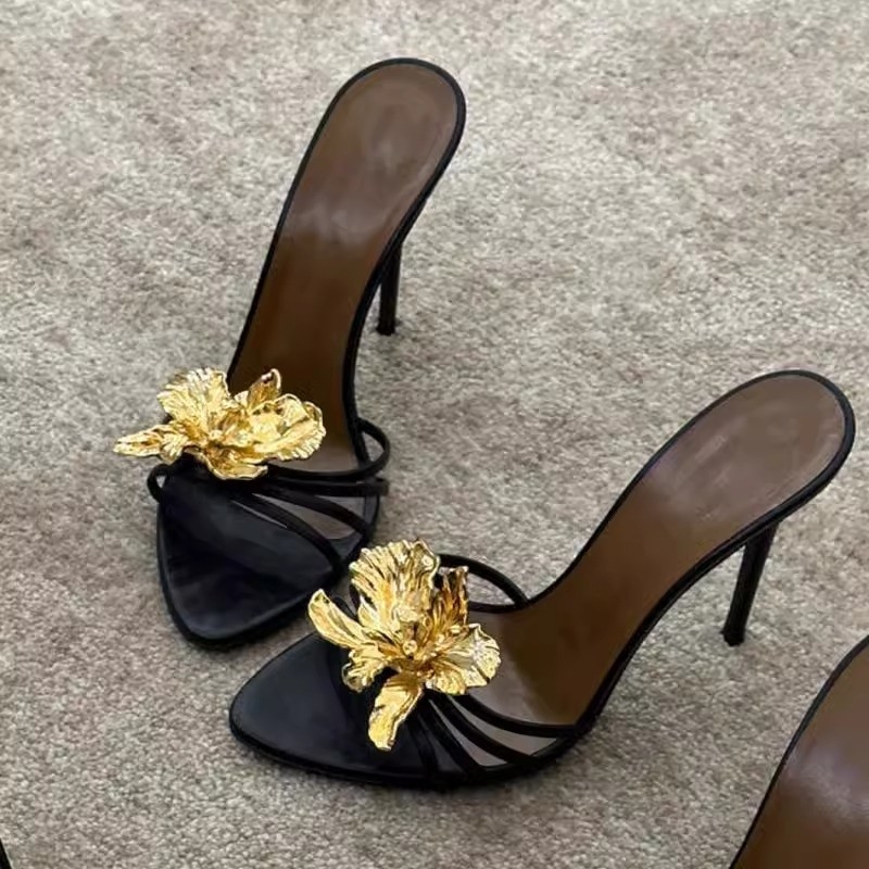Stiletto sandale s oštrim nosom i detaljem cvijeta, gornja PU, unutarnja PU, EVA potplat