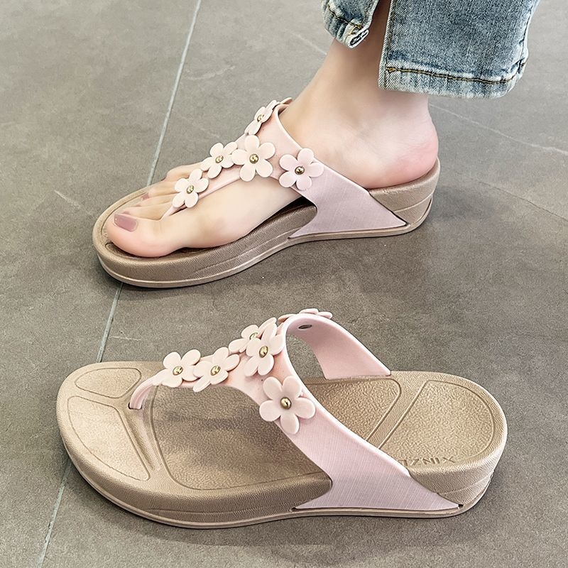 Ženske PVC klin s sandalama s remenom između prstiju, protuklizne, lagane i otporne na habanje, gornji dio PVC, potplat PVC, debljina potplata 3-5 cm