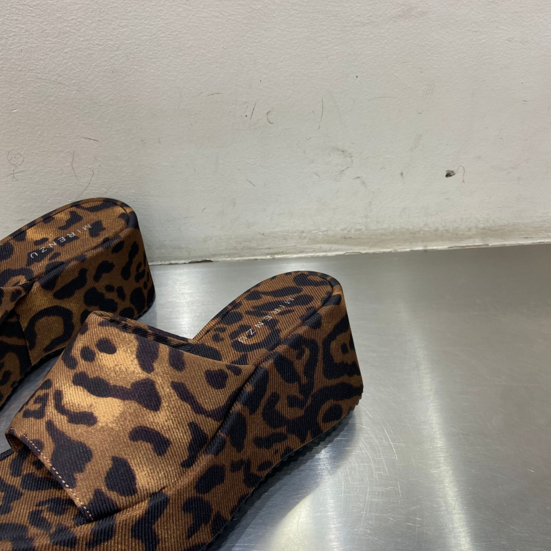 Damske satenske platforme sandale s leopardim uzorkom, okrugla vrh, gumeni potplat