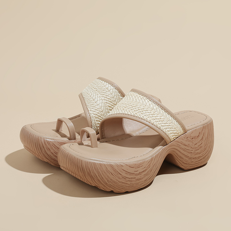 Sandale s zatvorenim prstom — retro stil, platforma; gornji materijal: super vlakno; đon: pjena od gume; oblik prsta: okrugli; brend: Jibu