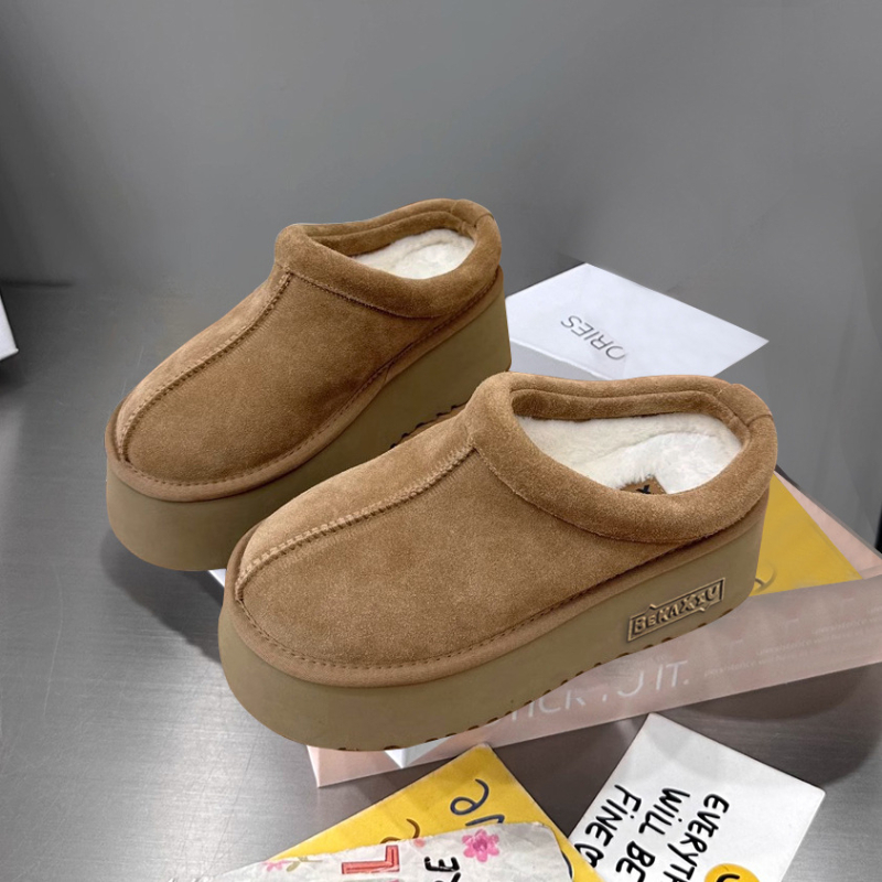 Baotou half-slippers za žene, gornji dio od Super Fiber, uzdignuta platforma, zaobljena vrh, gumena potplat, Zima 2025