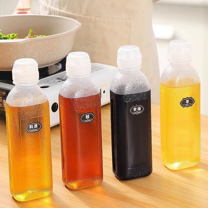 Бутилка за масло със спрей – PP, непроливна, натискане за пръскане, модерен минималистичен дизайн