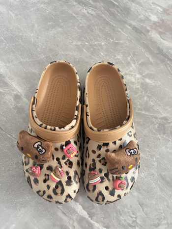Plažne cipele s protukliznom za žene, sandale s zatvorenim nosom u leopard uzorku, EVA potplat, Baotou stil