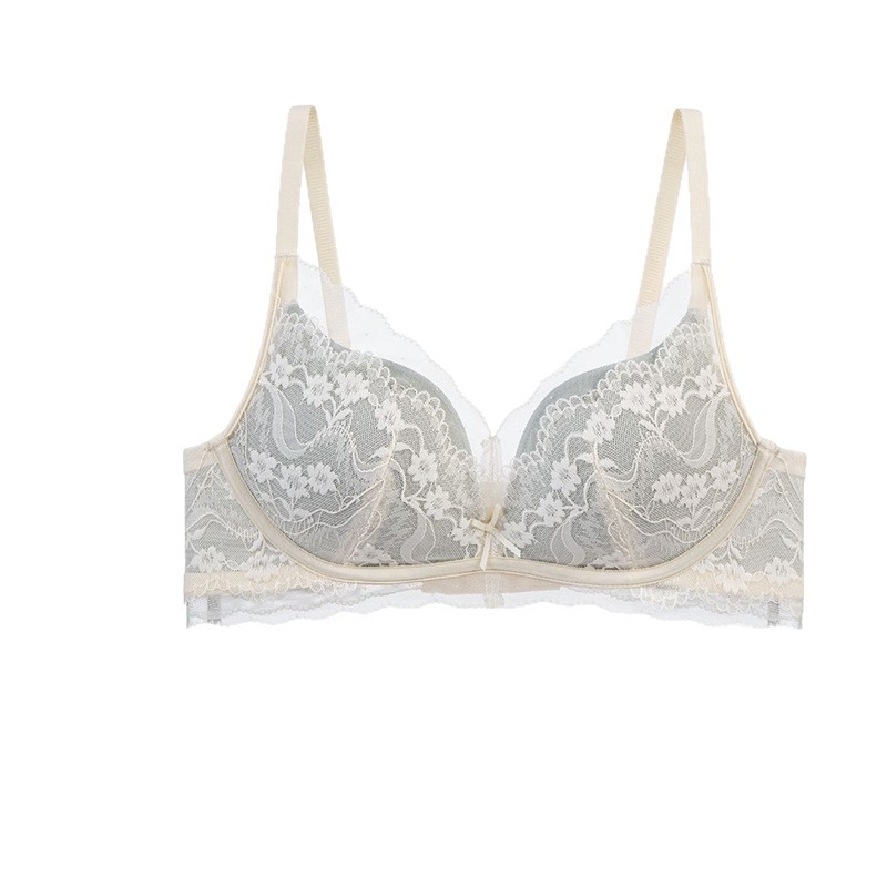 Csipkés női melltartó, 3/4-es kosaras, vastag formázott kosarak, nylon anyag, hátoldali négy soros kapocs, rögzített vállpántok