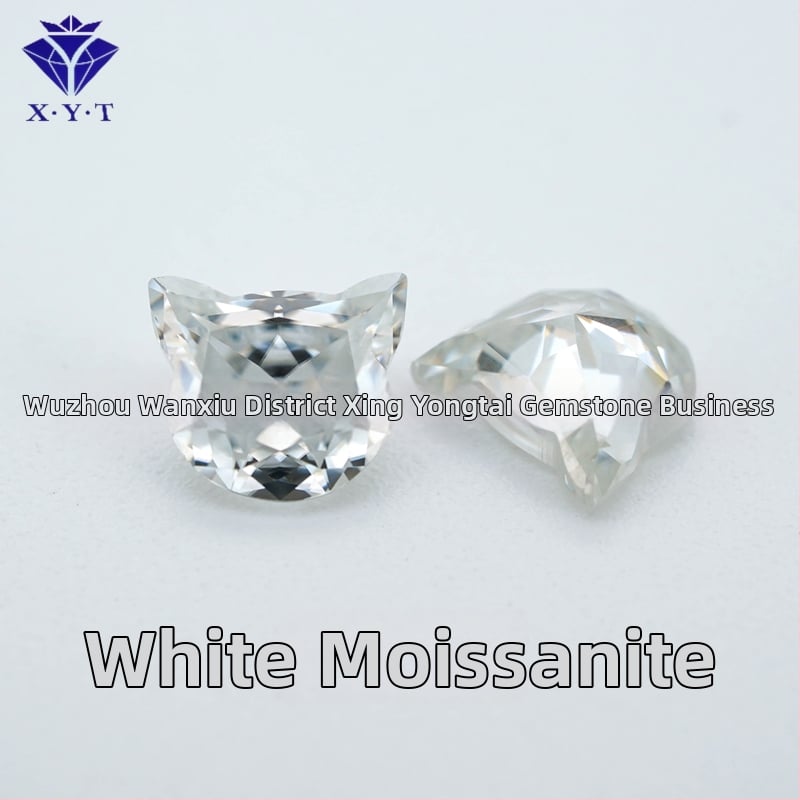 Moissanit pandantiv cu formă de cap de pisică, finisaj lucios, claritate VVS