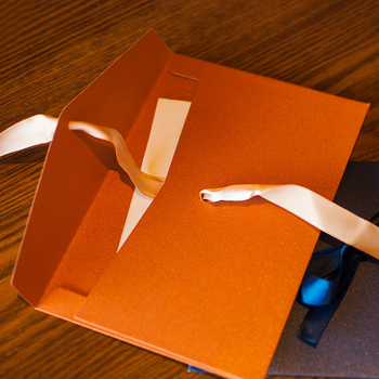 Западно-стилен ретро плик с лента за бизнес покани (Модел: 003, Стил: плик, Материал: Друго, Внос: Не)