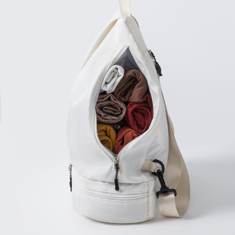 Száraz–nedves elválasztású edzőtáska kézitáska stílusban, nagy kapacitású, poliészter anyagú, többfunkciós utazáshoz, jóga és úszás