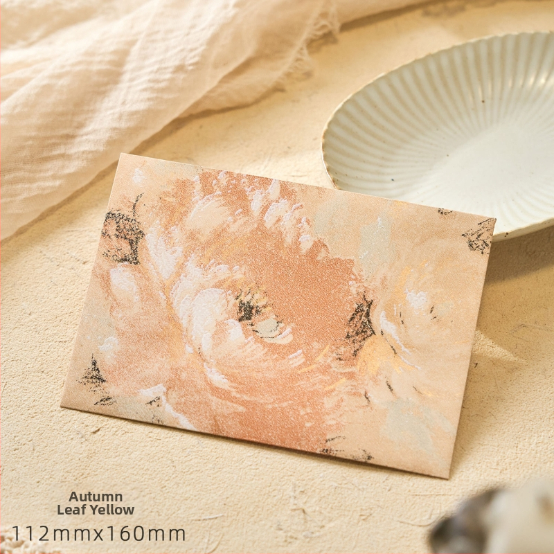 Комплект конверти от серия Цветни писма с златен релеф на специална хартия — модел Конверт сред цветя, ретро стил, подаръчен комплект