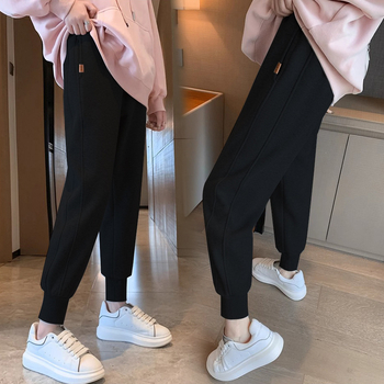 Terhes nőknek készült nadrág fleece belsővel, pamut-poliészter keverék, 95%+ összetétel, has támogatás, őszi-téli szezon