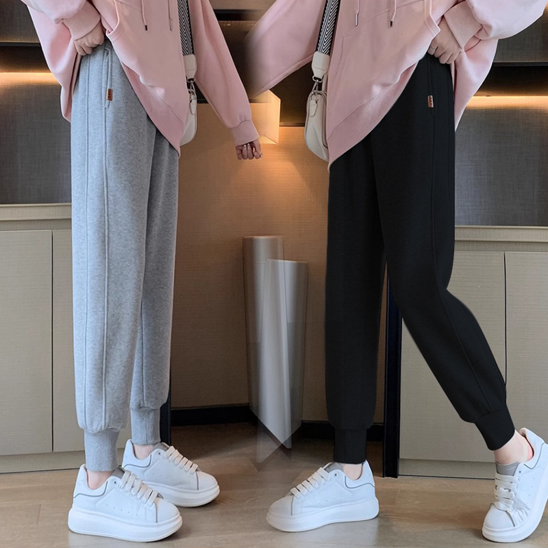 Terhes nőknek készült nadrág fleece belsővel, pamut-poliészter keverék, 95%+ összetétel, has támogatás, őszi-téli szezon