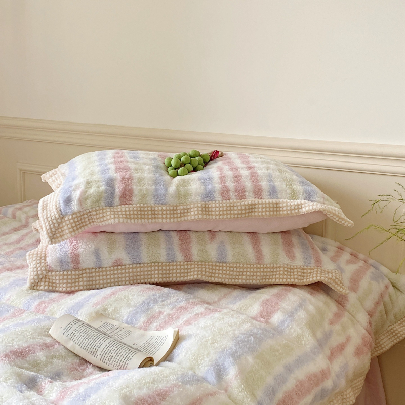 Yingyi Tej velúr négydarabos ágynemű készlet, csíkos mintával, reaktív nyomtatással, skandináv stílus