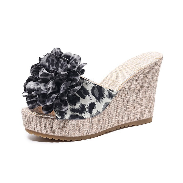 Női szandál vastag talpú klínnel, PU felső rész, PU belső, gumitalp, koreai stílus