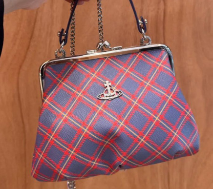Baršunasta torbica tipa kofer s izvezom Saturn i kopčom, džep za telefon, crossbody s jednim remenom