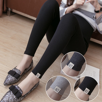 Trudničke hlače s potporom za trbuh – debeli, kratkog kroja, pamuk-svil 40% i poliester 30–50%