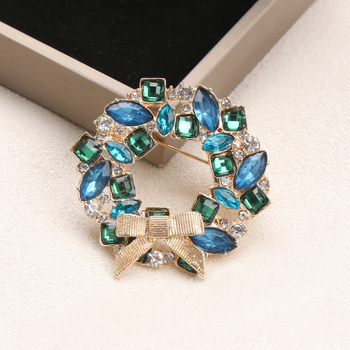 Брошка с лък от сплав и кристална гирлянда, унисекс аксесоар, диамантена обработка, произход Yiwu, есен 2025