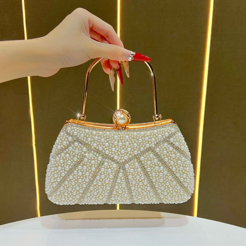 Poliester torba za ruku, horizontalno kvadratnog oblika, zaključavanje, džep za telefon, gradski minimalistički stil, ljeto 2025