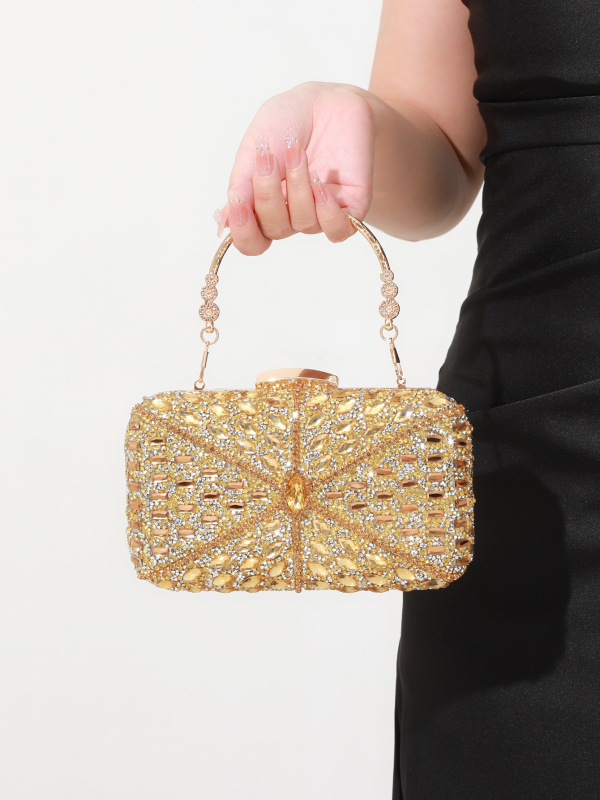 Večernja torbica s kristalima, horizontalno kvadratnog oblika, zatvara se kopčom, unutarnja džep za telefon, poliester