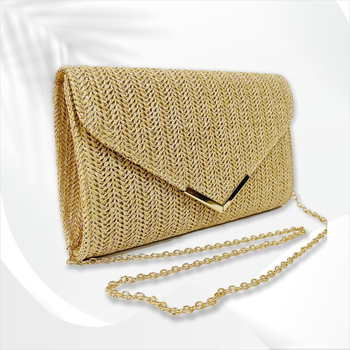 Estélyi clutch táska, textil anyagból, héj alakú, nyitás fedéllel, belső réteggel