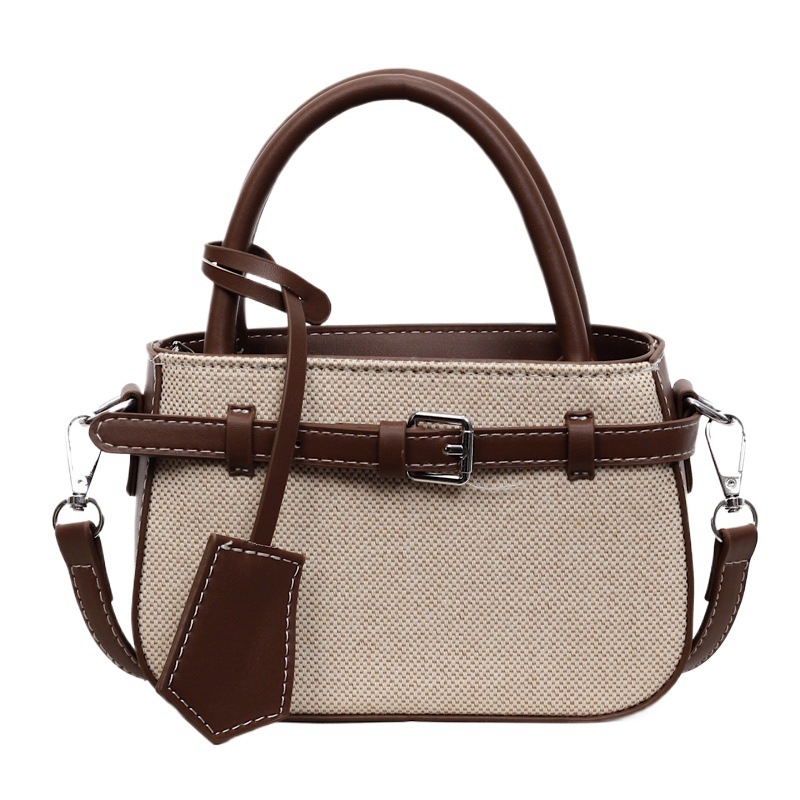 Crossbody torba od PU materijala, horizontalni kvadratni oblik, zatvaranje na zip, unutarnji džep sa zipom, džep za telefon, džep za kameru, podstava od poliestera