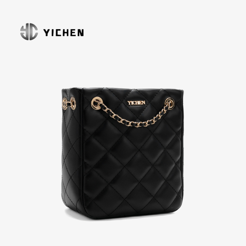 PU anyagú válltáska keresztpánttal, kockás mintázatú, városi minimalizmus, mindennapi használatra, 2025 őszén debütál.