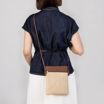 Crossbody torba za telefon – PU, urbani stil, vertikalni kvadratni oblik, zatvarač, džep za telefon