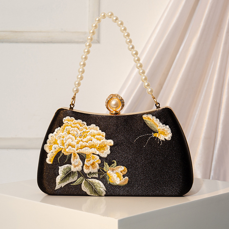 Poliészterből készült estélyi kézitáska félhold alakú, háromdimenziós külső dizájn, zárható, poliészter bélés