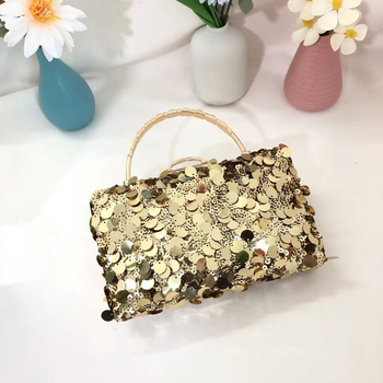PVC večernja clutch torba, horizontalnog kvadratnog oblika s poklopcem, tvrda konstrukcija, magnetsko zatvaranje, unutarnja pretinica za telefon, podstava poliester-pamuk, street trendy stil, ljeto 2024
