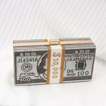 Medagi gyémántokkal díszített kis négyzet alakú estélyi táska; anyaga: poliészter; bélés: nylon; zárómechanizmus: zár; ID-kártya rekesz