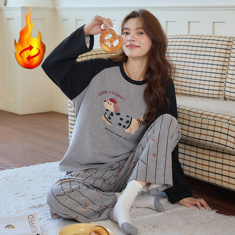Női pizsama szett cartoon mintával, Derong bársony, vastag rövid plüss anyag (251–300 g/m²), kerek nyak, hosszú ujjú