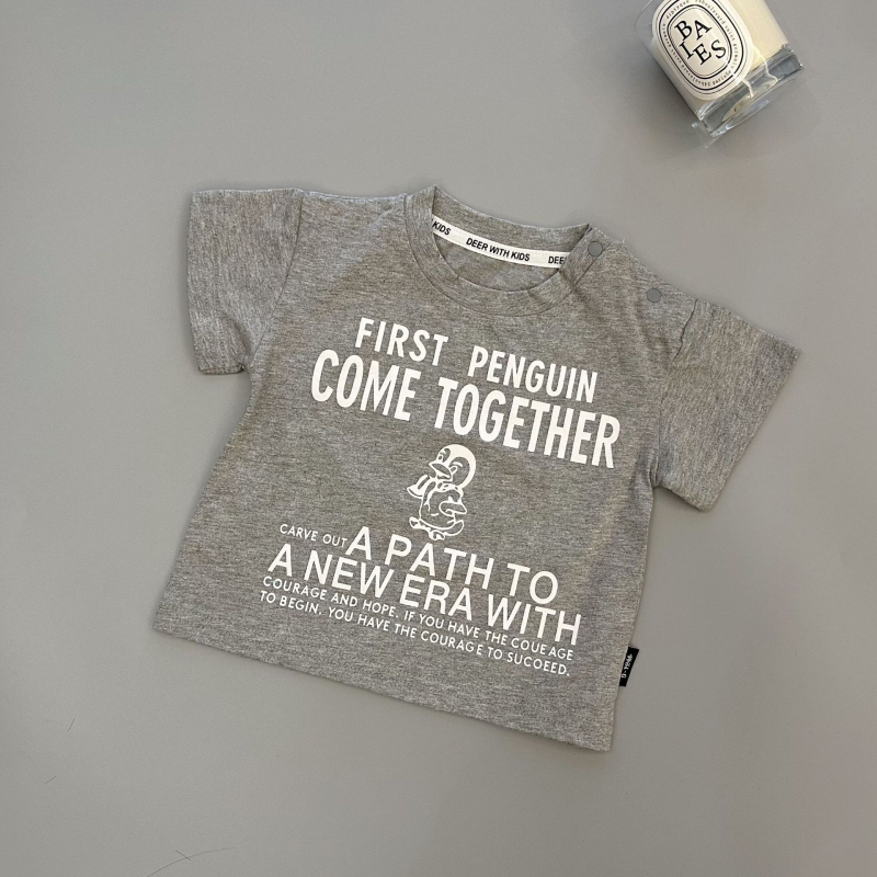 100% pamuk dječji ljetni T-shirt s izvezenim slovima i motivom pingvina - ležerni stil za uzrast 1-3 godine (Ljeto 2025)