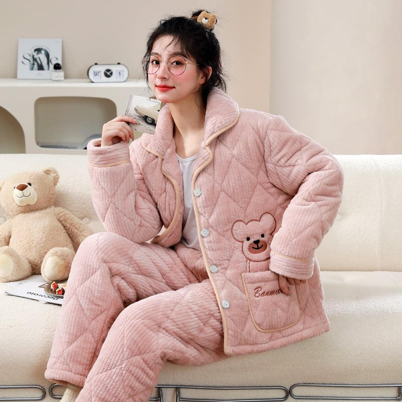 Zimski ženski trostruki punjeni pidžama set, od pamuka, ekstra debeli 501–600 g/m², ovratnik lapel, dugi rukavi