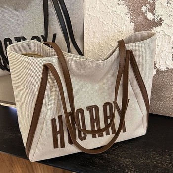 Unisex Tote torba od poliestera, unutarnja podstava od tkanine, proljeće 2024