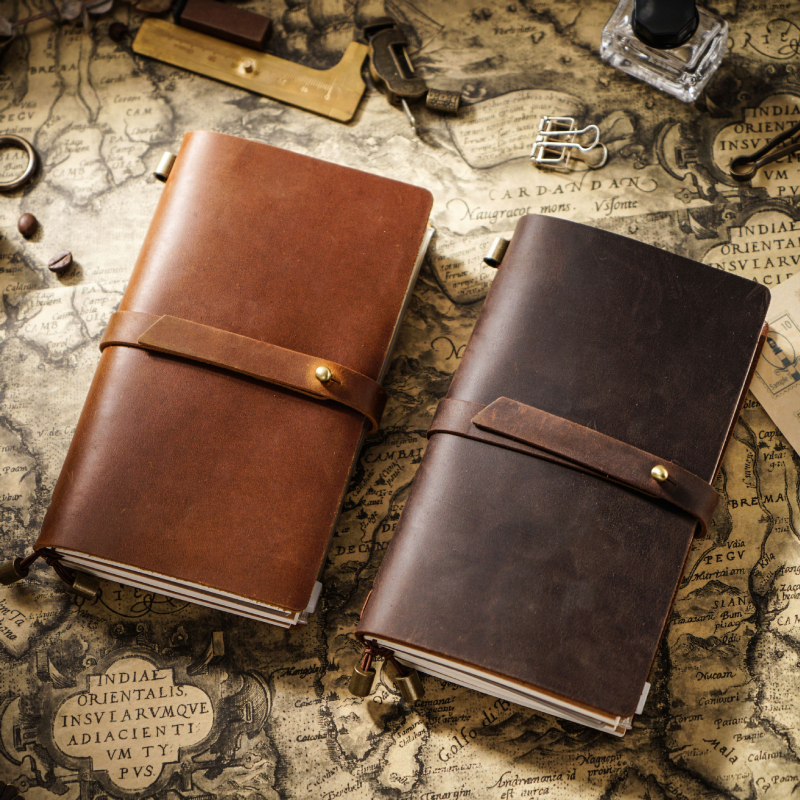 Caiet de notițe cu copertă din piele, legare manuală, hârtie Dawlin/Kraft, 100–200 pagini, 350 g, model Tn104