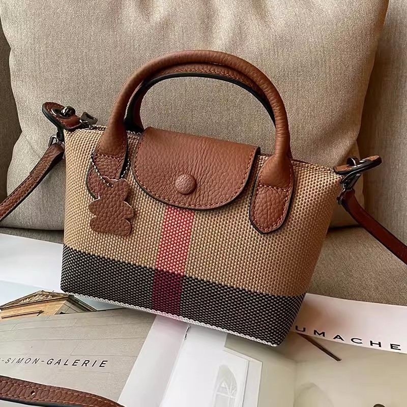 Muqu ženska torbica od platna crossbody – horizontalni kvadratni oblik, zatvaranje poklopcem, unutarnja džep za telefon, s unutarnjim slojem