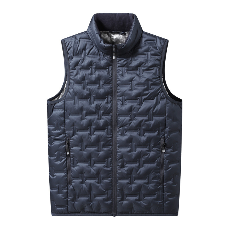 Пухена жилетка, свободен силует, яка стойка без качулка, удебелена за зима, пълнеж 100% бял пух патици, полиестерна материя, джобове по страничните шевове