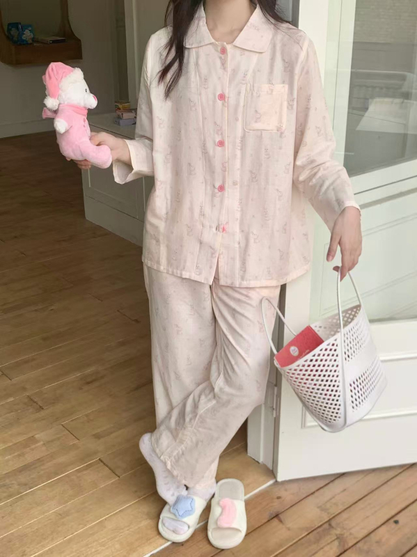 100% pamutból készült kettős réteg géz pizsama szett, egyszerű, hétköznapi stílus, hosszú ujjú felső és hosszú nadrág, négyszögletes gallér, mind a négy évszakra