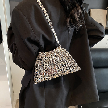 Torba za pazuh u uličnoj modi, od akrila, oblika knedle, otvoreni gornji dio, džep za mobitel