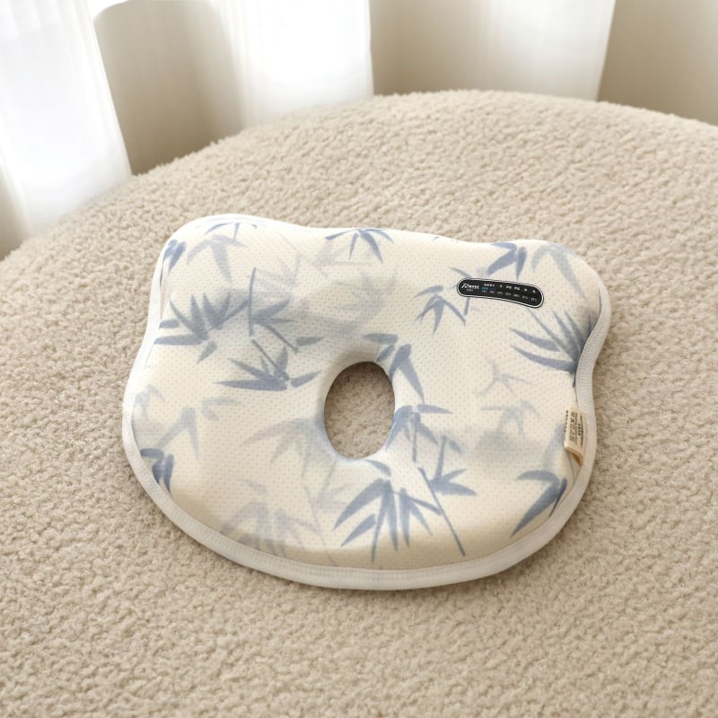 Buffie Bear Бебешка възглавничка за 0–6 месеца, абсорбира потта и диша, против деформации на главата, силиконова формуваща възглавничка