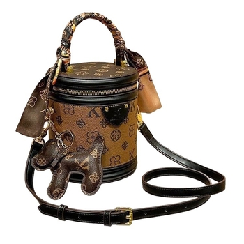 Torba bucket od prave kože s kontrastnim printom, zatvaranje na zip, podstava od poliestera, okrugli strukturirani oblik, jedan remen