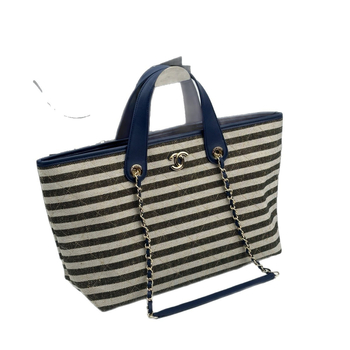 Platnena tote torba s prugastim uzorkom, kopča, skriveni džep sa zipom, pravokutni oblik, jedna naramenica