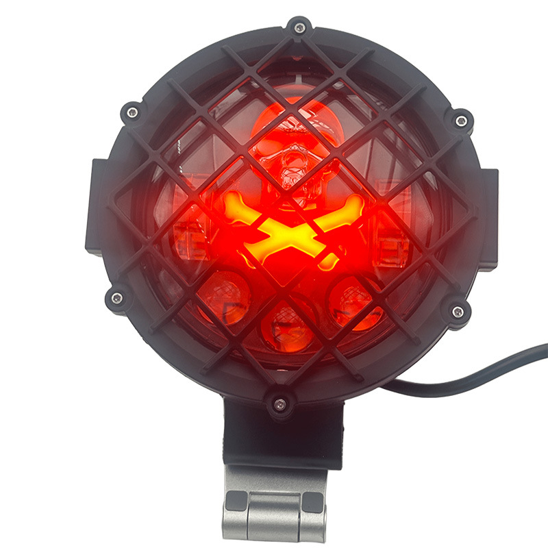 Vanjski LED reflektor za automobil - 80W, 12-80V, IP67, LED, univerzalna kompatibilnost