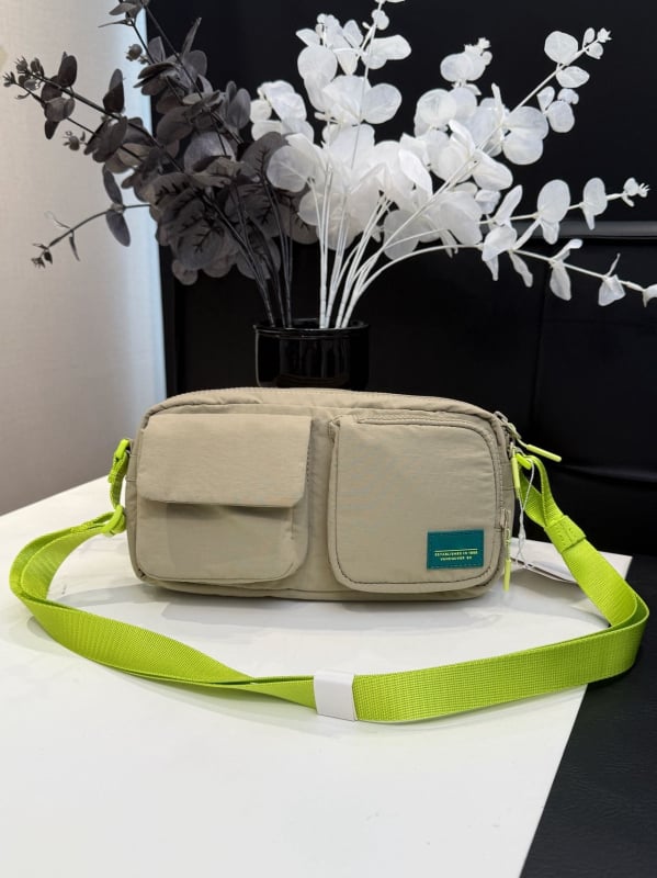 Lulu M-P torba za kameru, višestruke džepove, vodootporna, unisex crossbody torba s pretincima za telefon i dokumente