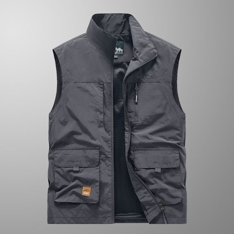 Vesta lejeră fără mâneci cu guler înalt, fermoar și buzunare tridimensionale