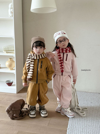 Detský dvojdielny set: mikina so zipsom v kórejskom štýle, hrubá a teplá, bodkovaný vzor, Zima 2025