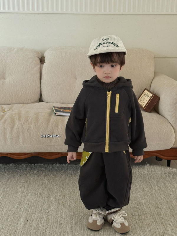 Detský dvojdielny set: mikina so zipsom v kórejskom štýle, hrubá a teplá, bodkovaný vzor, Zima 2025