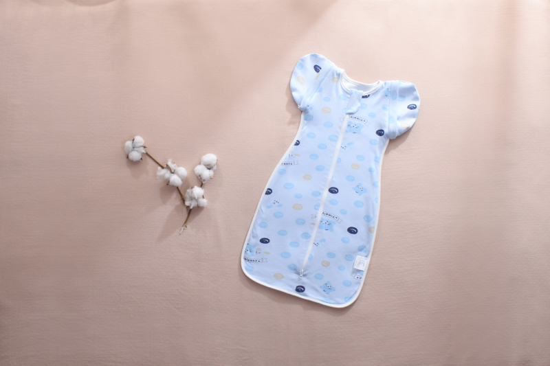 Woven Children Baba alvózsák, ölelős kendő, 100% pamut, poliészter töltet, állatmintás, újszülött