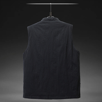 Етническа пухена жилетка с поло яка, съдържание на пух 91–95%, пълнеж 80