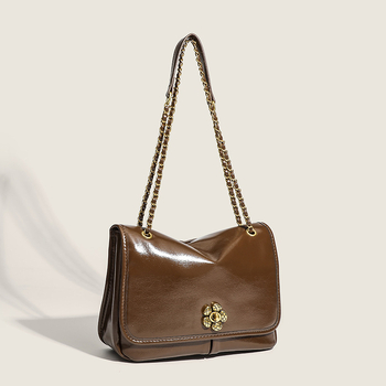 PU tote táska, utcai stílus, záróval zárható, belső zsebek: cipzáras zseb, telefon- és dokumentumtartó zseb