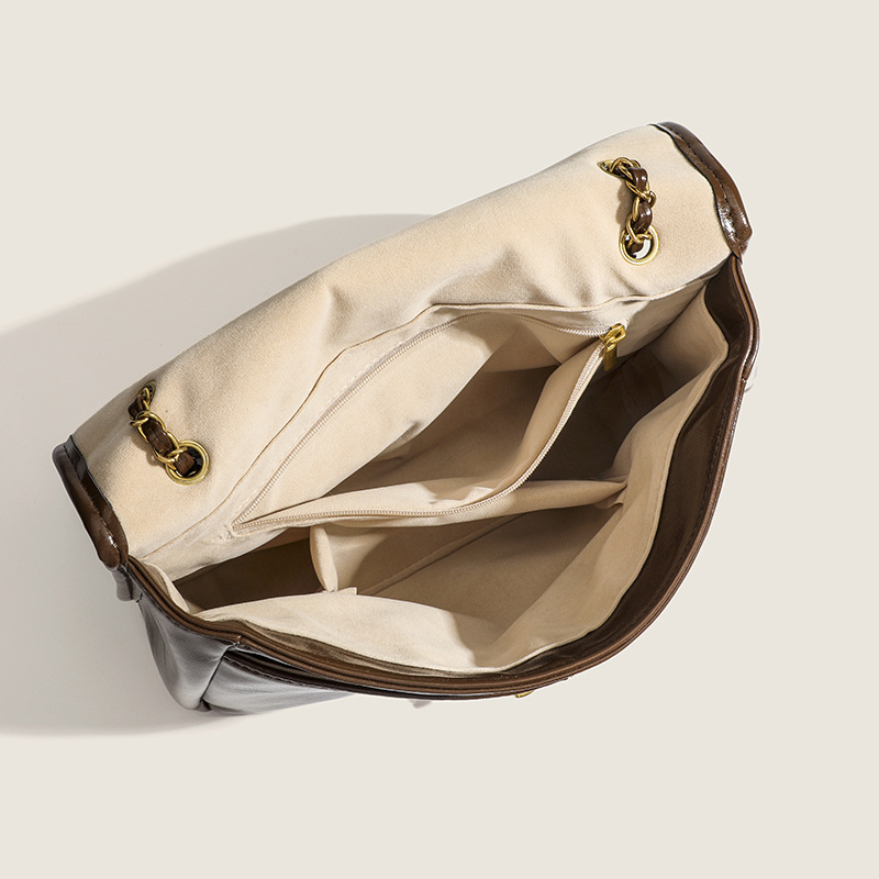 PU tote táska, utcai stílus, záróval zárható, belső zsebek: cipzáras zseb, telefon- és dokumentumtartó zseb