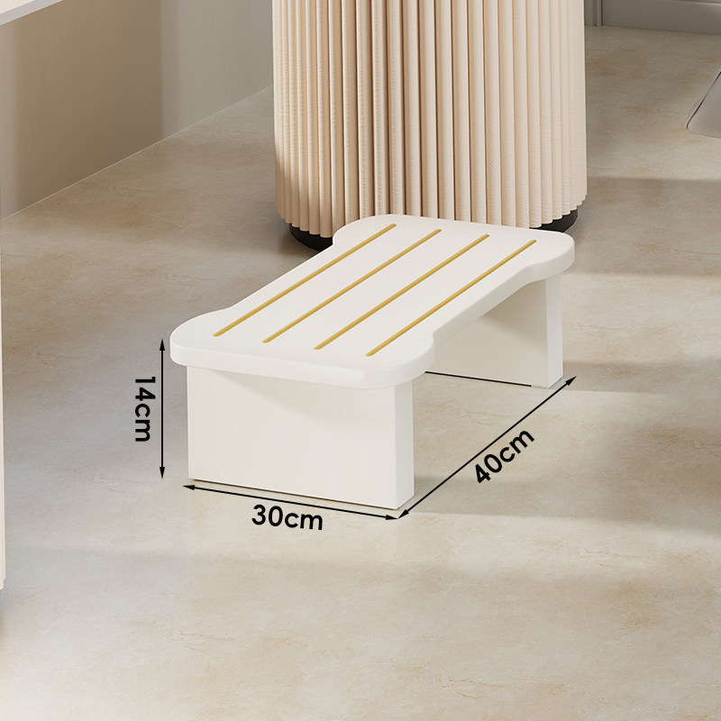 Fából készült lábtámasz az asztal alatt — modern minimalist stílus, többsfunkciós, beltéri használatra